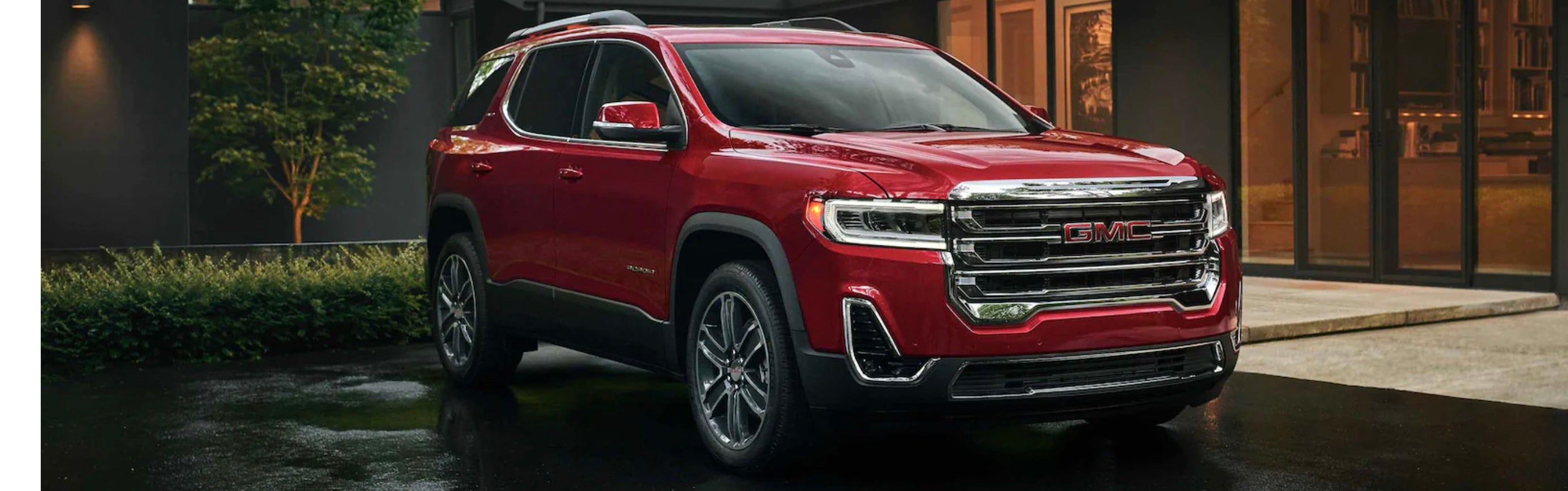 A used GMC ACADIA from Bachrodt On State serving Rockford, IL.