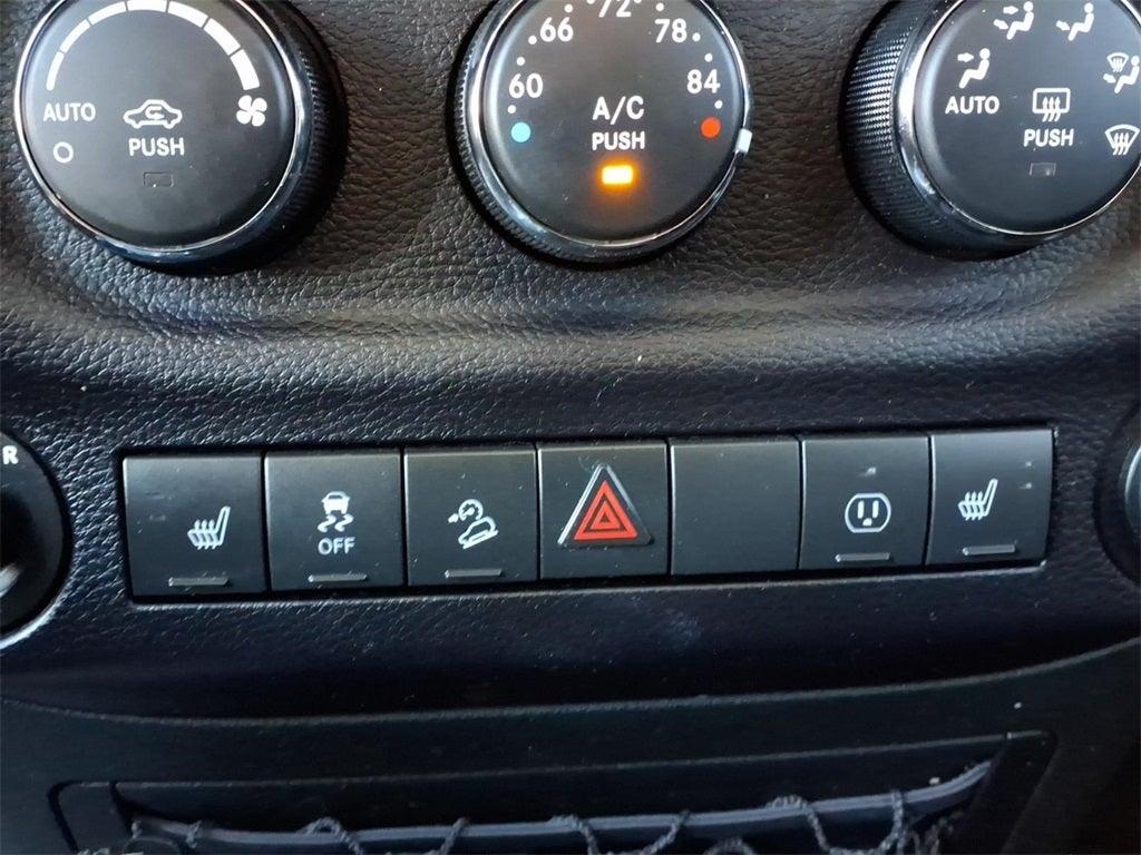 2015 Jeep Wrangler Unlimited Sahara Altitude