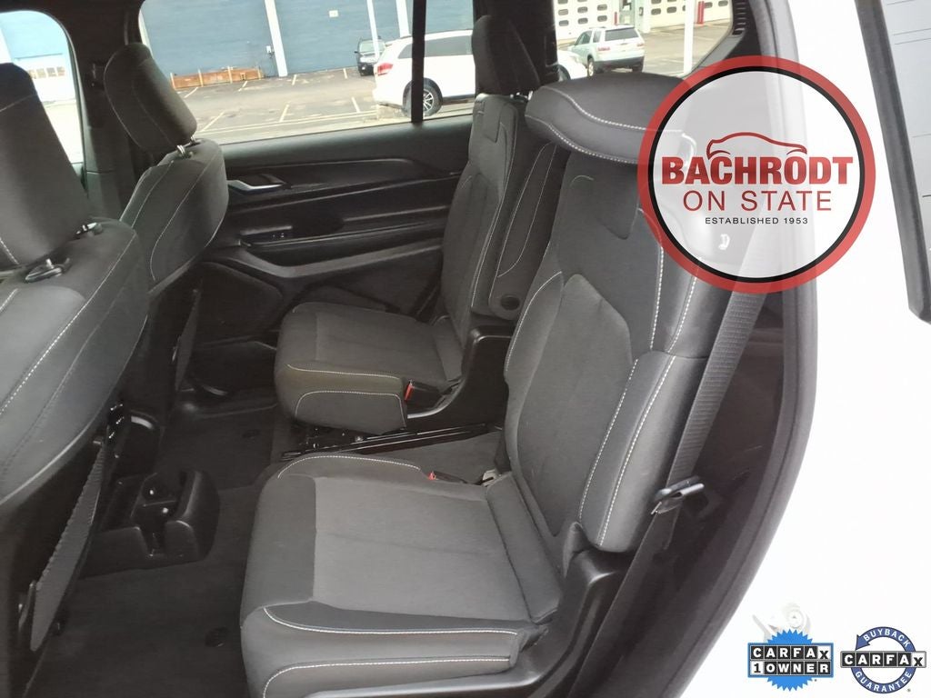 2024 Jeep Grand Cherokee L Laredo