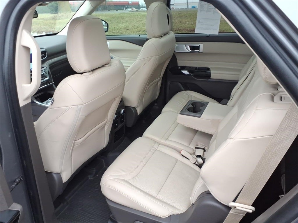 2021 Ford Explorer Platinum