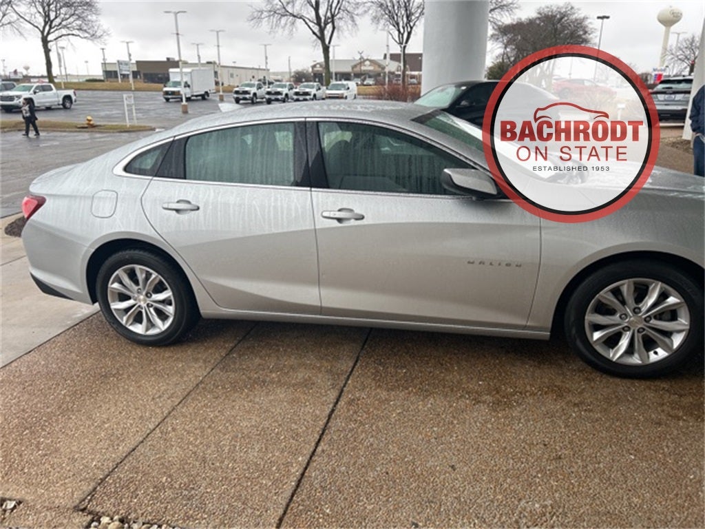 2022 Chevrolet Malibu LT