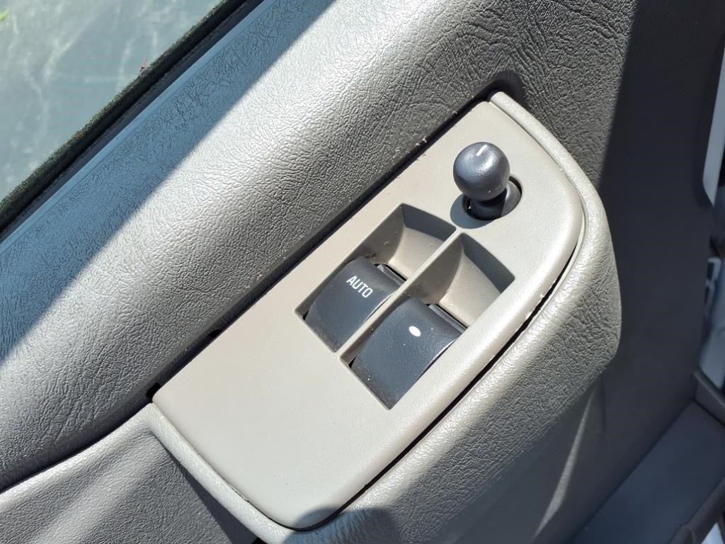 2024 Chevrolet Express 2500 Work Van Cargo