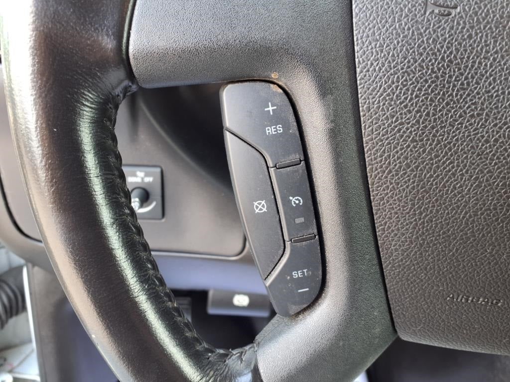 2024 Chevrolet Express 2500 Work Van Cargo