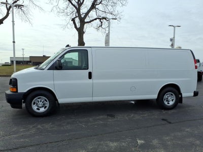 2017 Chevrolet Express 3500 Work Van Cargo