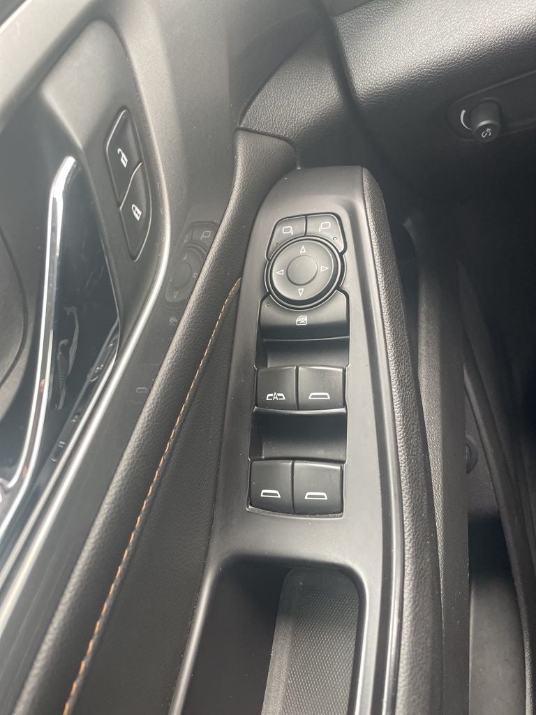 2018 Chevrolet Traverse LT Cloth w/1LT