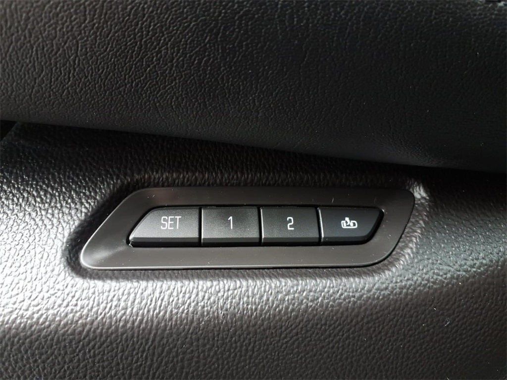 2017 Cadillac Escalade ESV Luxury