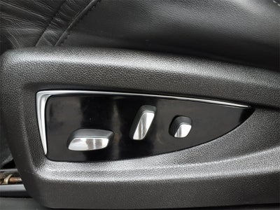 2017 Cadillac Escalade ESV Luxury