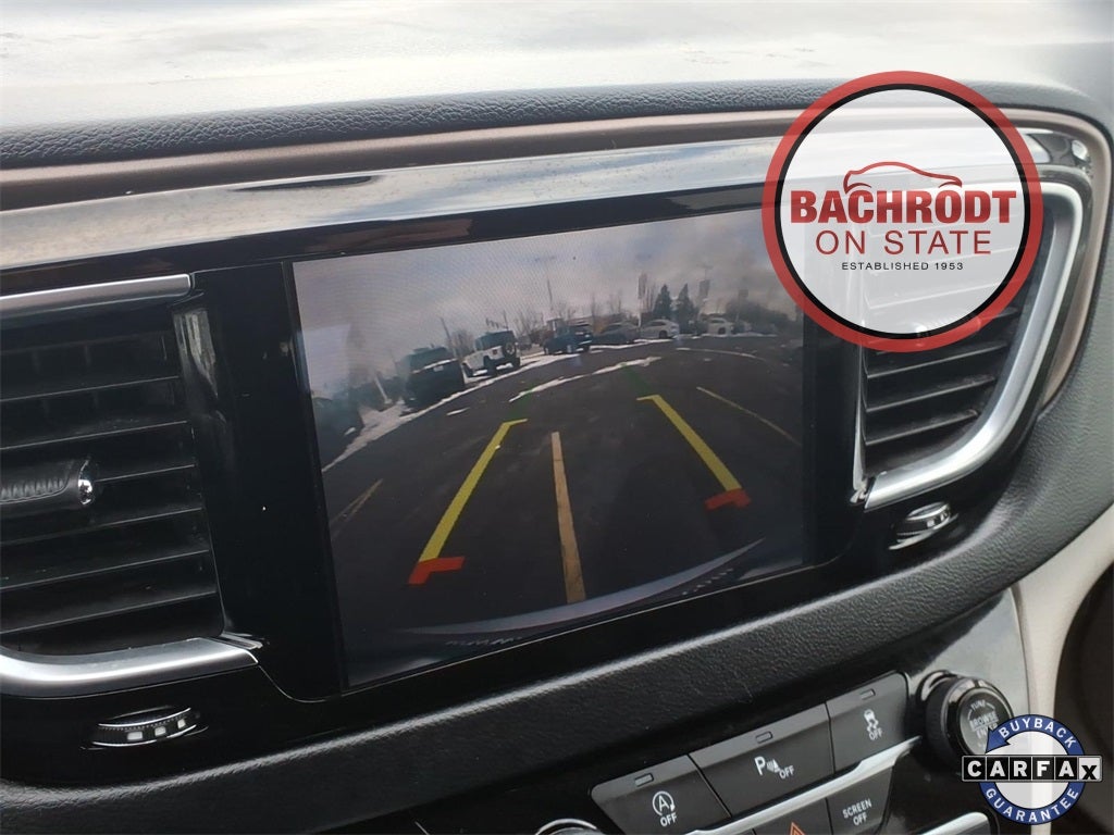 2018 Chrysler Pacifica Touring L Plus