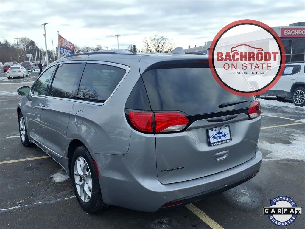 2018 Chrysler Pacifica Touring L Plus