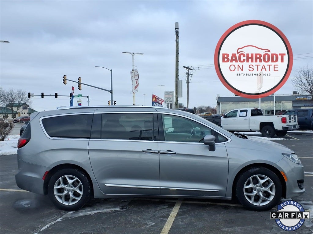 2018 Chrysler Pacifica Touring L Plus