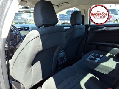 2020 Ford Fusion SE
