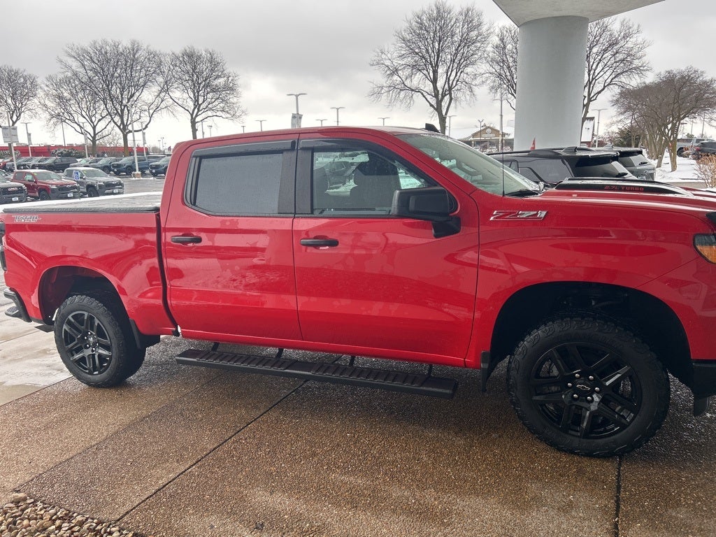 2022 Chevrolet Silverado 1500 Custom Trail Boss