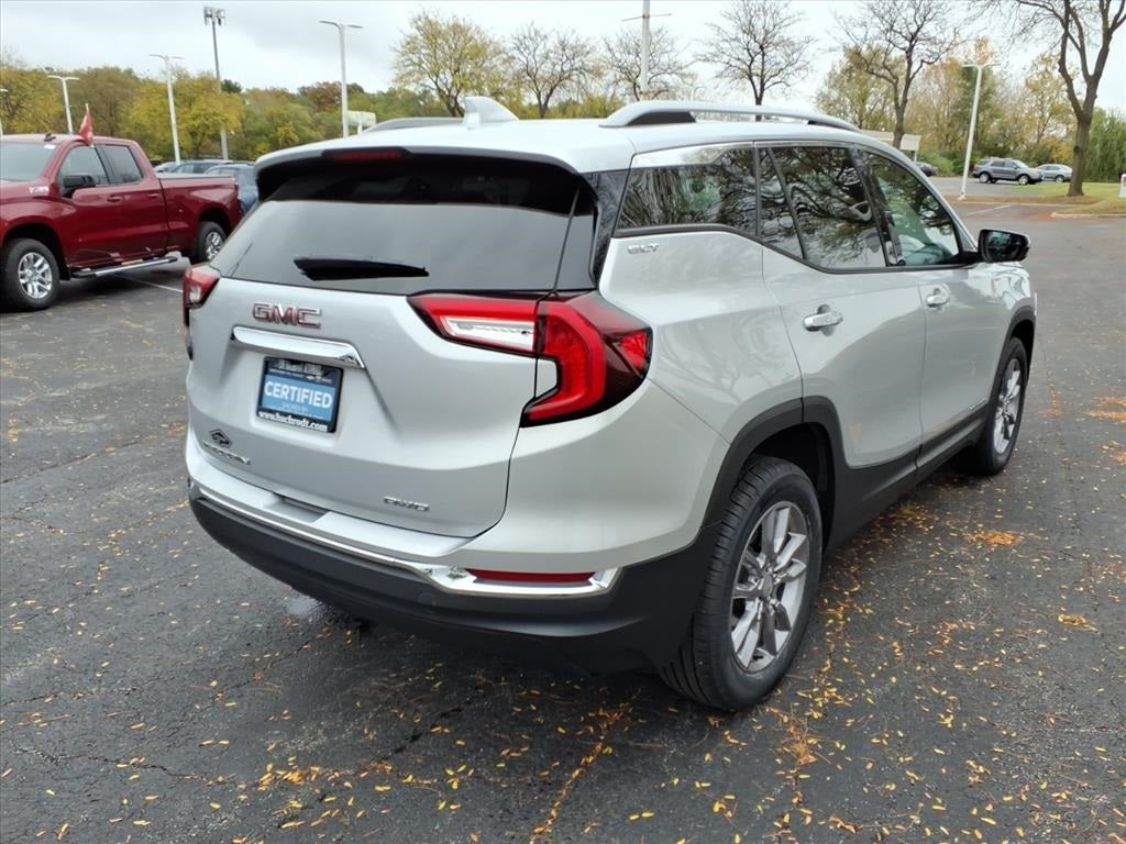 2022 GMC Terrain SLT