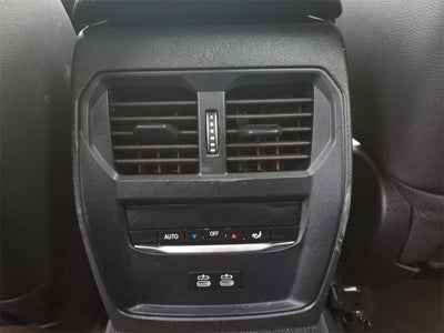 2024 BMW 3 Series 330i xDrive