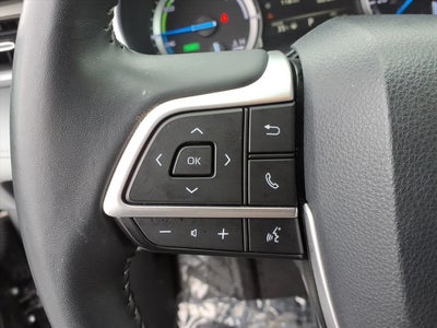 2022 Toyota Highlander Hybrid XLE