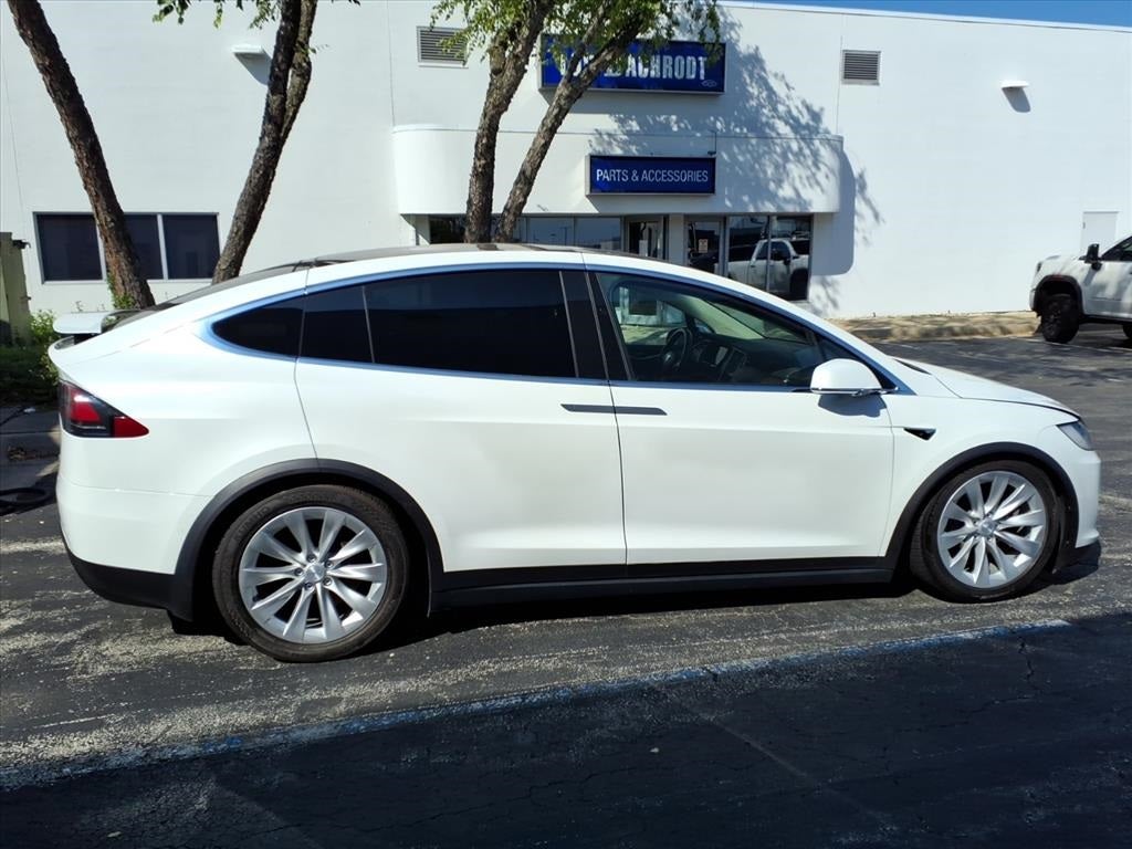 2017 Tesla Model X 75D