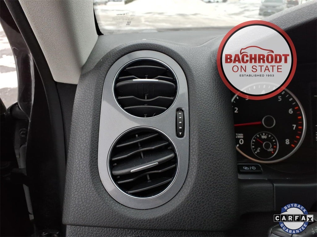 2016 Volkswagen Tiguan S