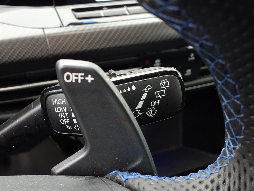 2023 Volkswagen Golf R 2.0T