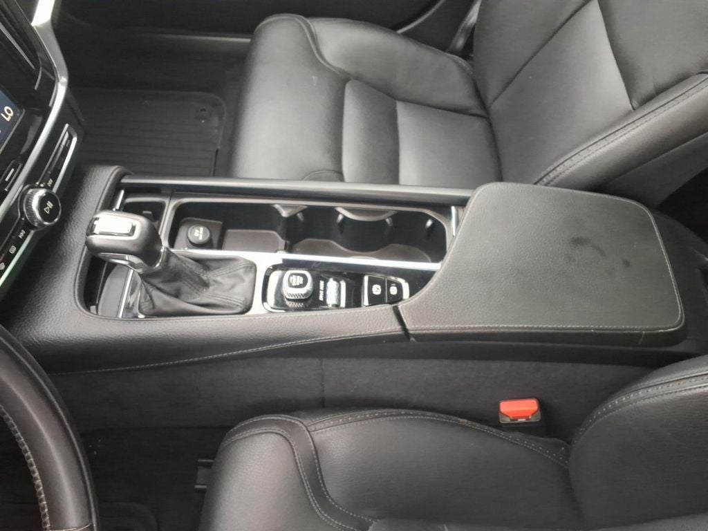 2018 Volvo V90 Cross Country T6 AWD