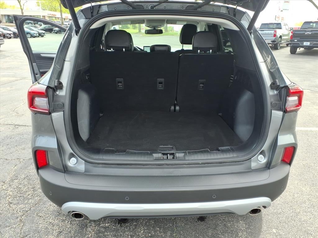 2025 Ford Escape Platinum