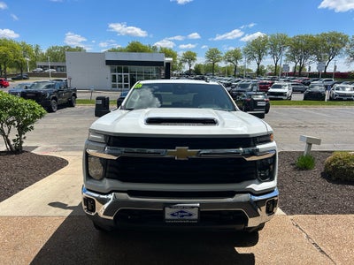 2025 Chevrolet Silverado LT