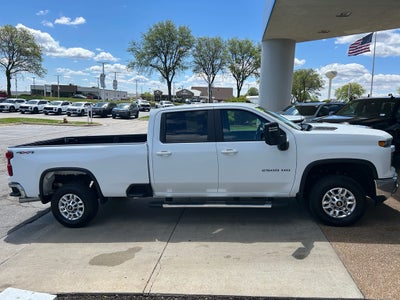 2025 Chevrolet Silverado LT