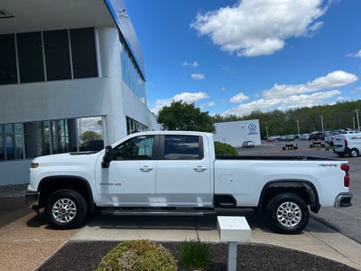 2025 Chevrolet Silverado LT