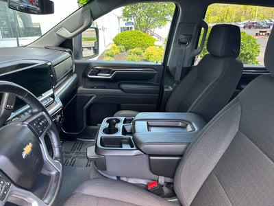 2025 Chevrolet Silverado LT