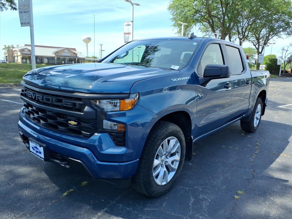 2024 Chevrolet Silverado Custom