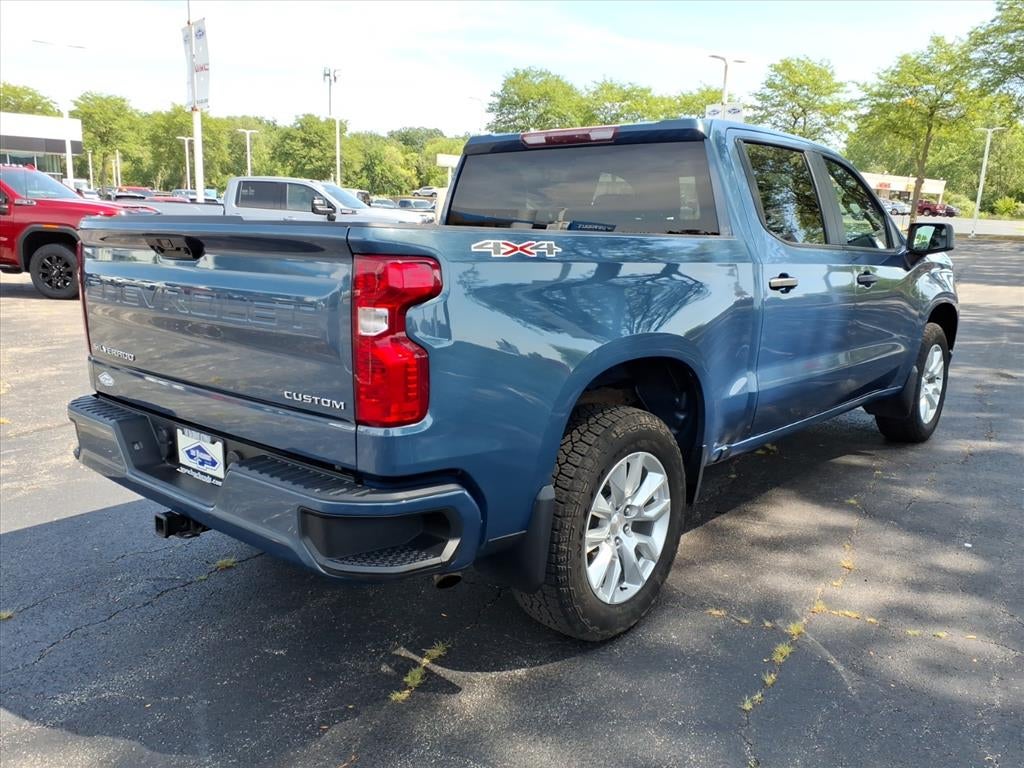 2024 Chevrolet Silverado Custom