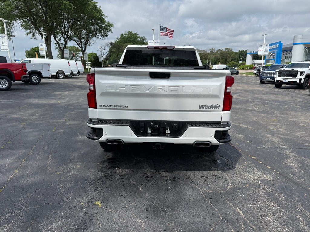 2022 Chevrolet Silverado High Country