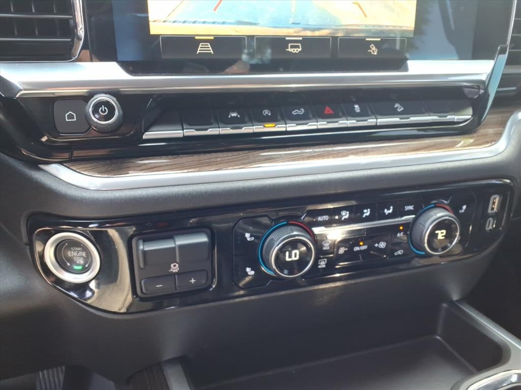 2025 Chevrolet Silverado RST