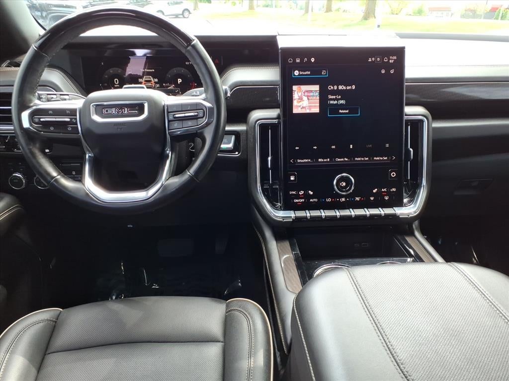 2025 GMC Yukon Elevation