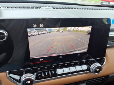 2024 GMC Canyon 4WD AT4