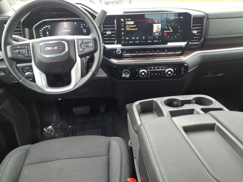2023 GMC Sierra SLE