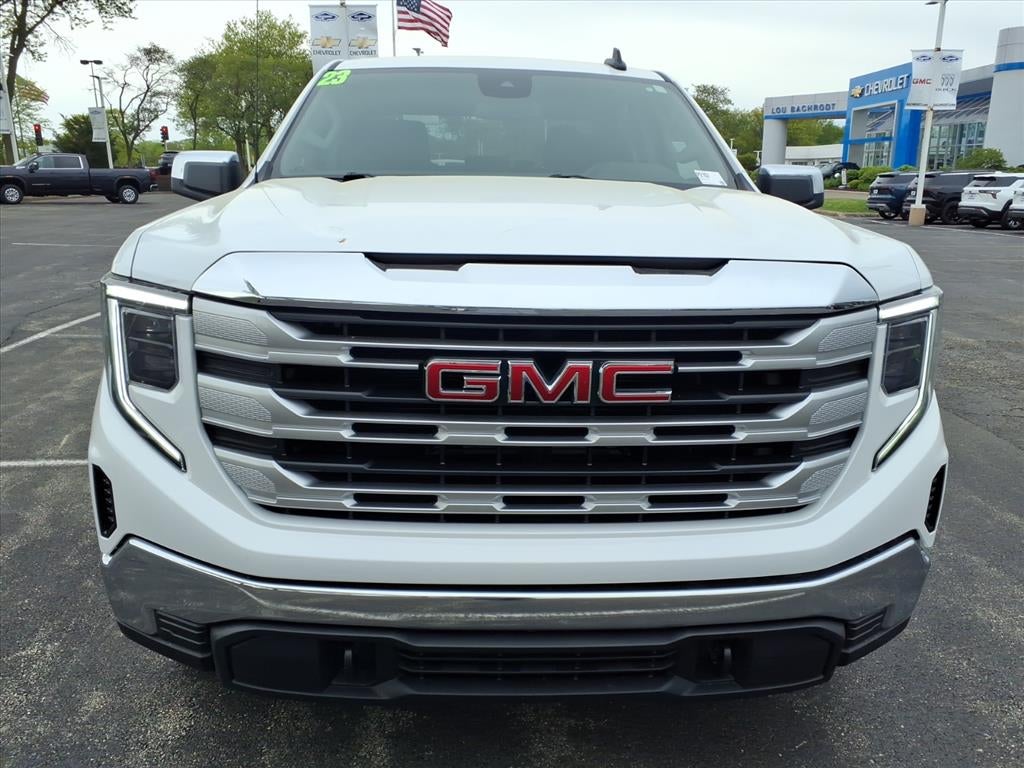 2023 GMC Sierra SLE