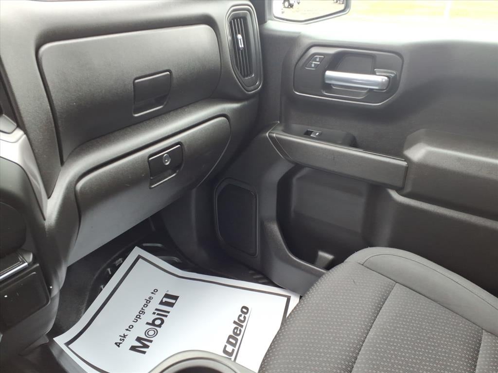 2024 GMC Sierra Pro