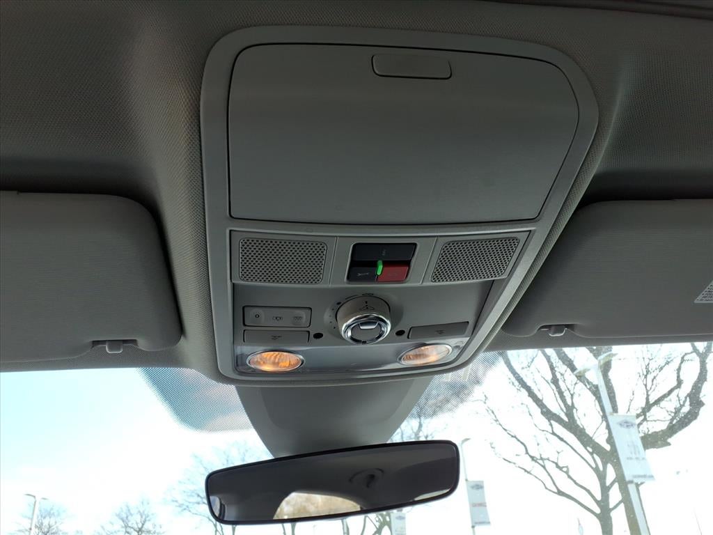 2022 Volkswagen Passat 2.0T SE