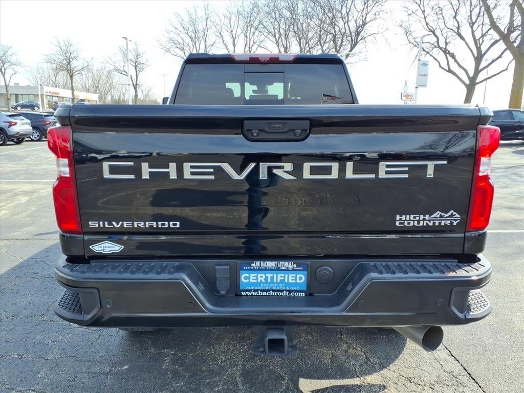 2023 Chevrolet Silverado High Country