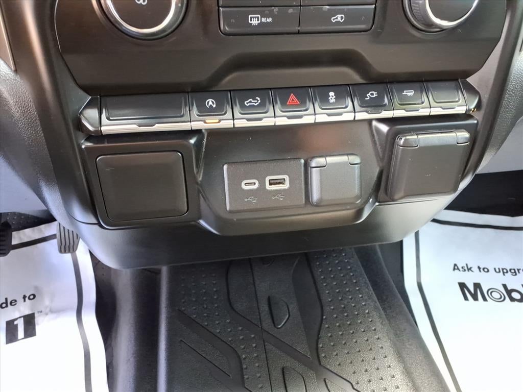 2021 Chevrolet Silverado Custom