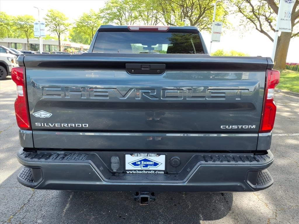2021 Chevrolet Silverado Custom