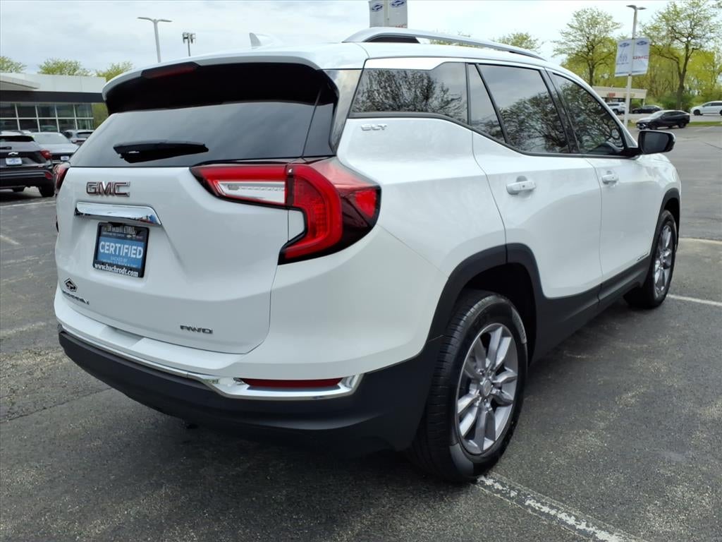 2024 GMC Terrain SLT