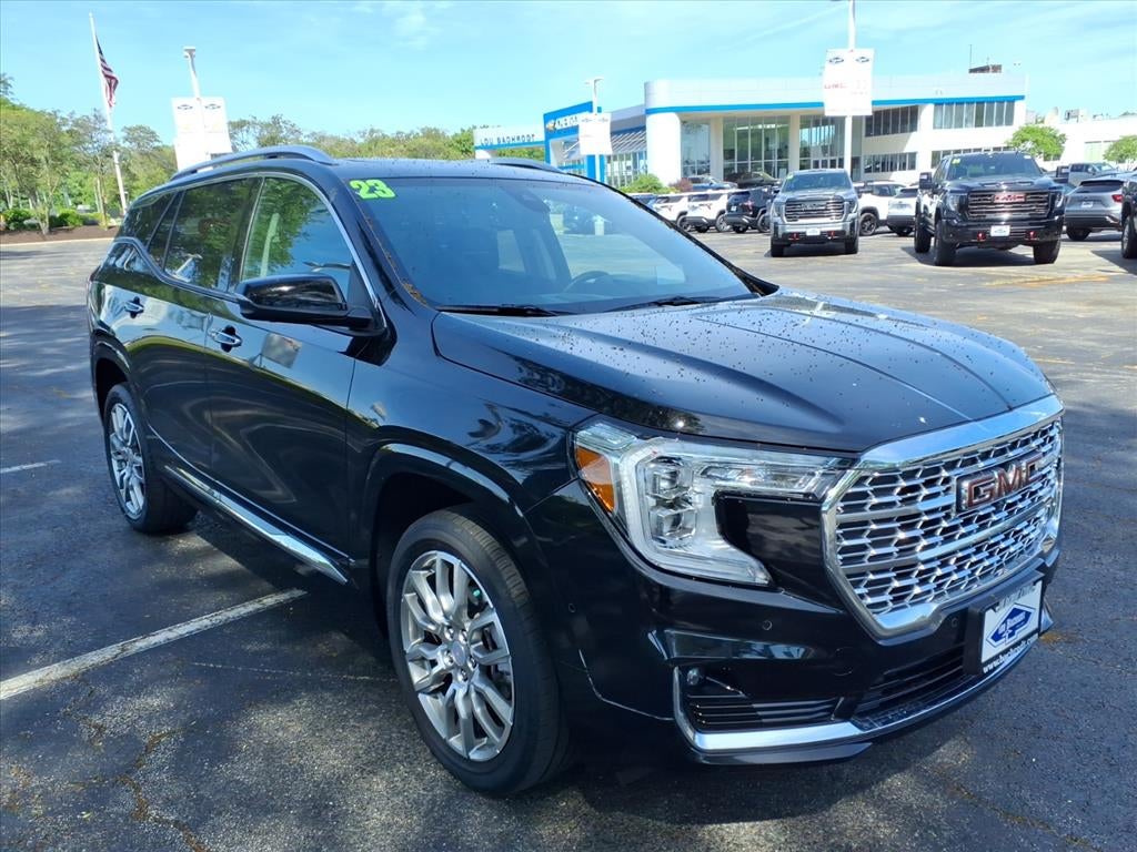 2023 GMC Terrain Denali