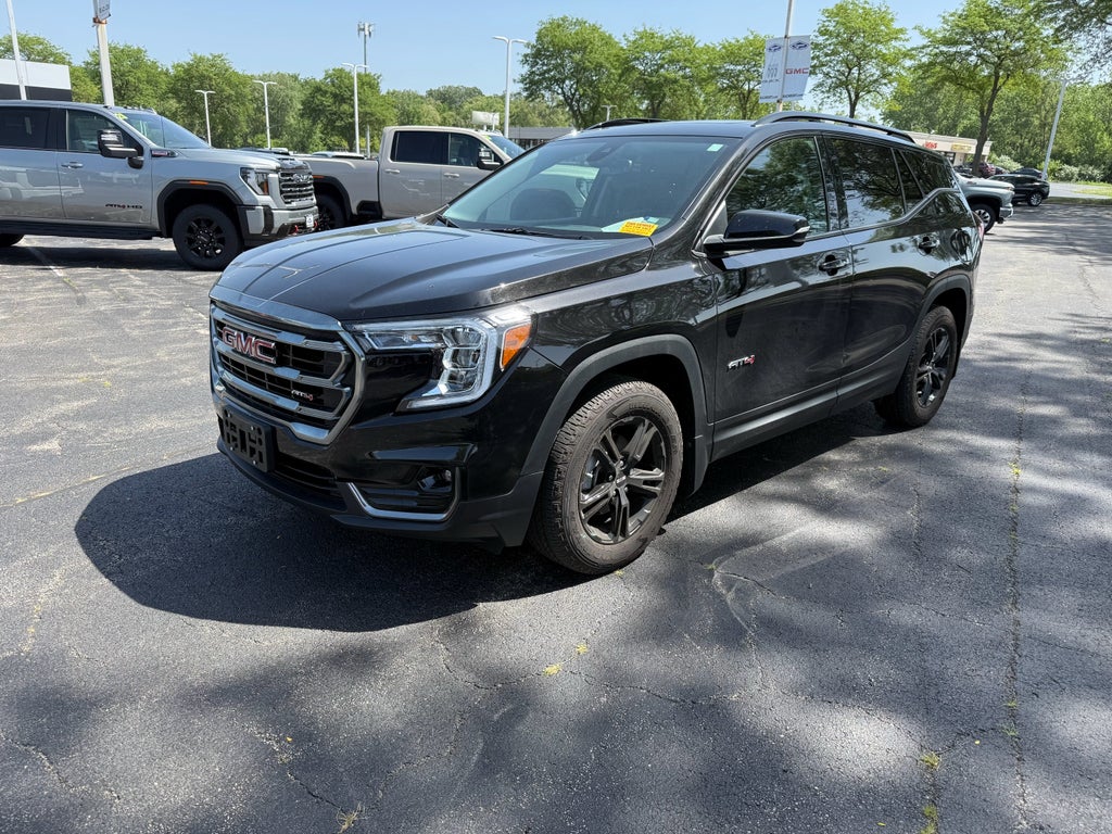 2024 GMC Terrain AT4