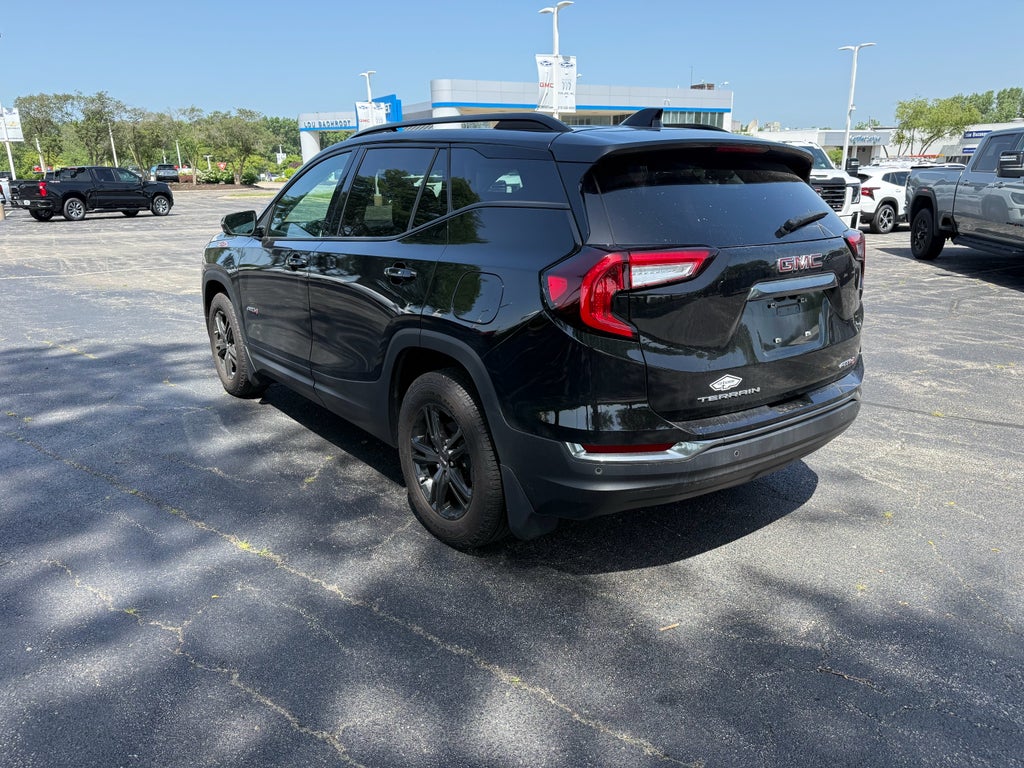 2024 GMC Terrain AT4