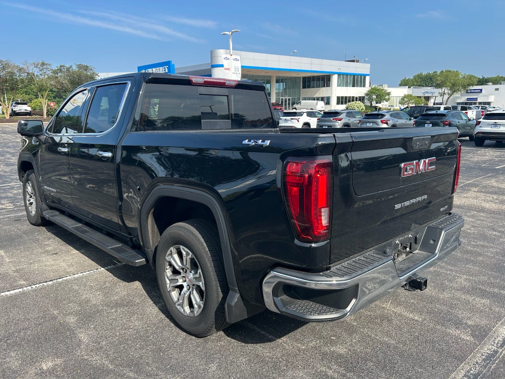 2022 GMC Sierra SLT