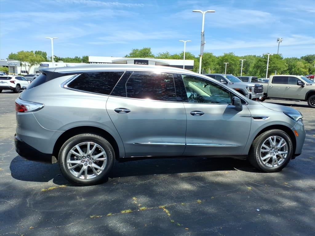 2024 Buick Enclave Premium