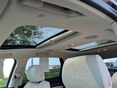 2022 Buick Enclave Avenir