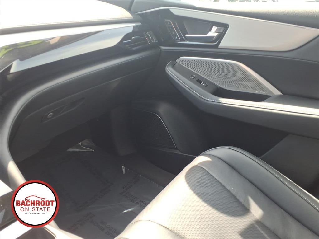 2023 Acura MDX w/Technology Package