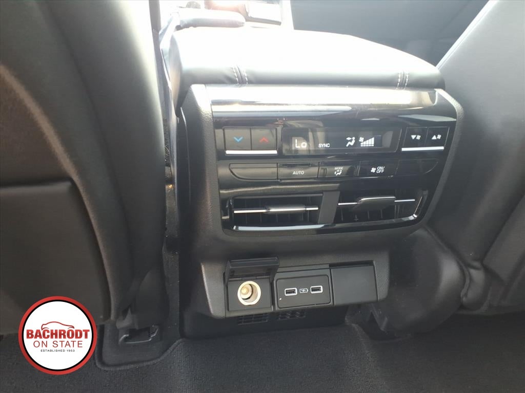 2023 Acura MDX w/Technology Package